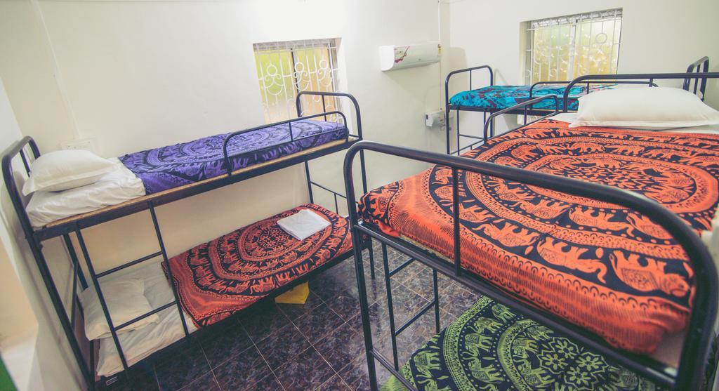 Anjuna By Roadhouse Hostels Goa 客房 照片