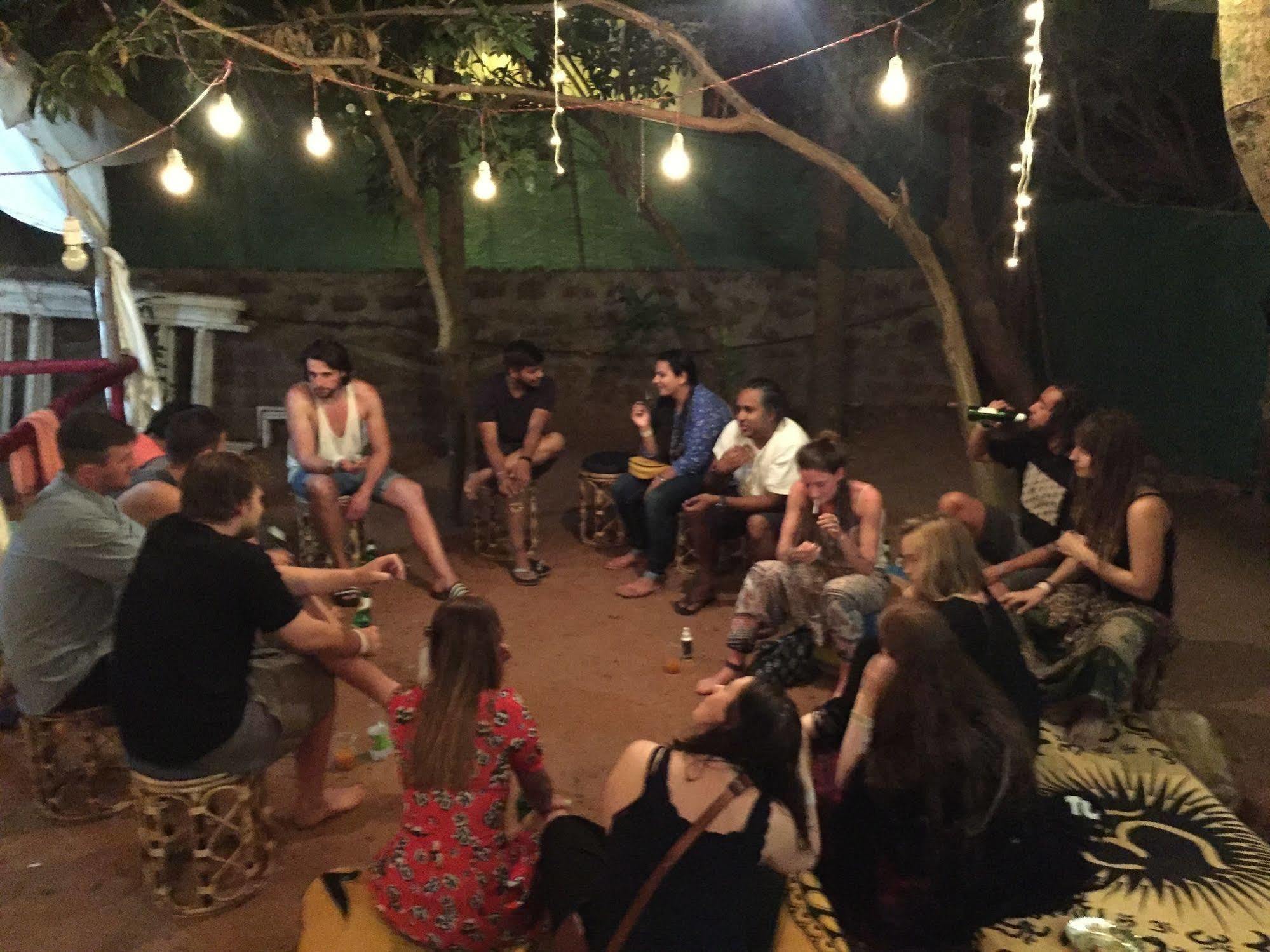 Anjuna By Roadhouse Hostels Goa 外观 照片