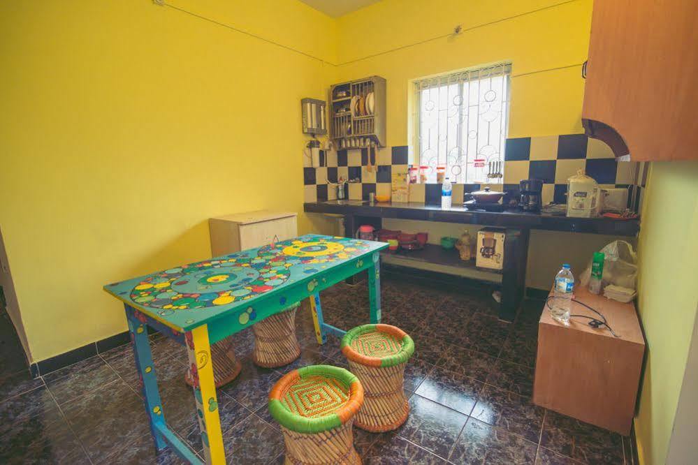 Anjuna By Roadhouse Hostels Goa 外观 照片